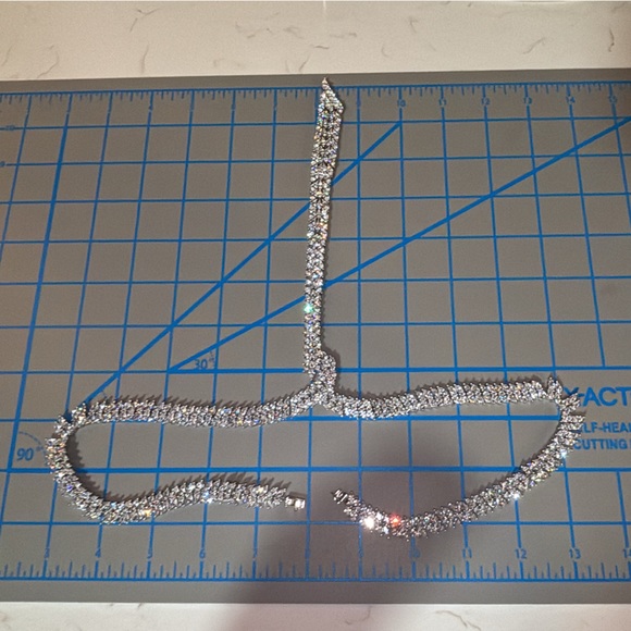 Exquisite Silver Necklace - Picture 14 of 17